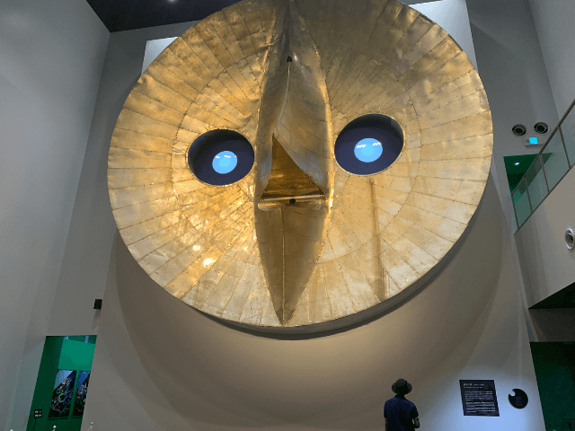 EXPO’70パビリオン別館の黄金の顔