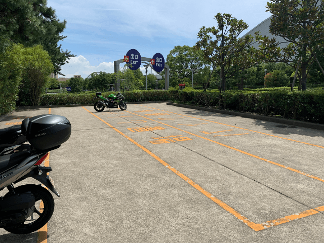 USJオートバイ置き場